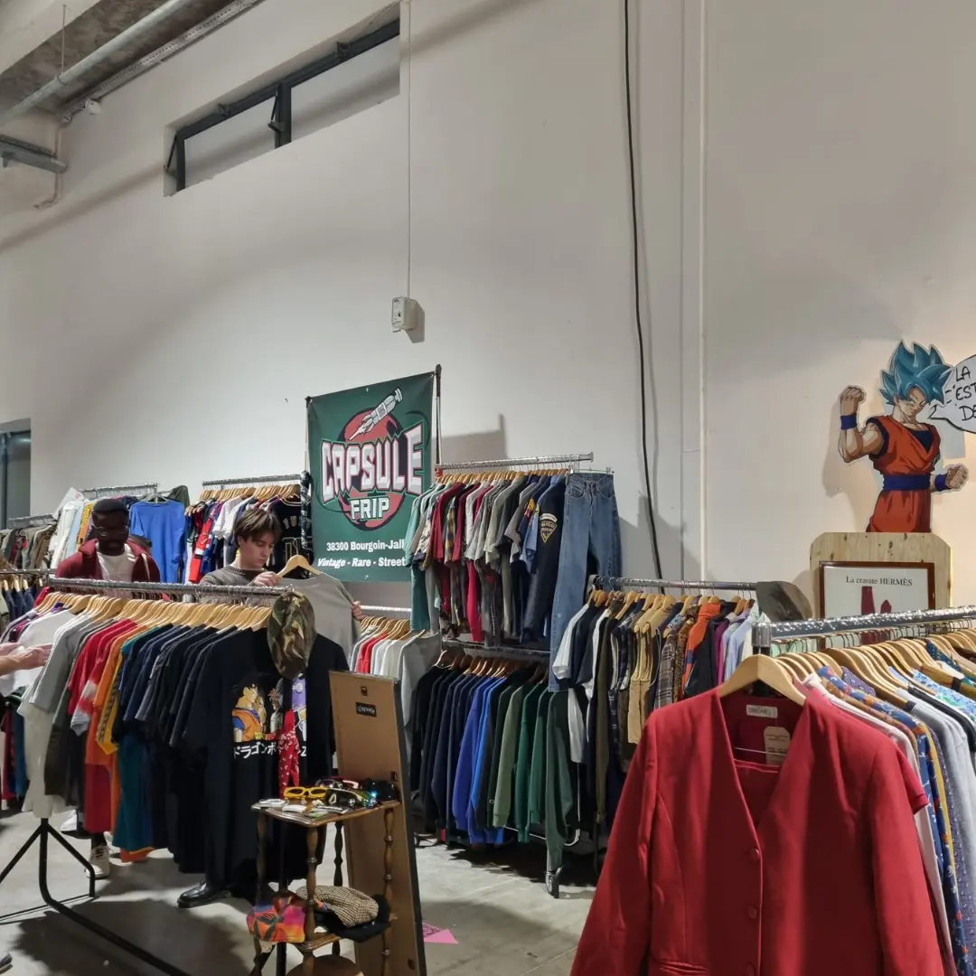 Popup Capsule Frip Vintage Store Bourgoin Jallieu Friperie Vintage Streetwear 4